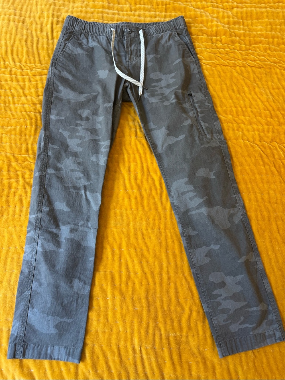 Vuori Ripstop Camo Drawstring  Pants Small